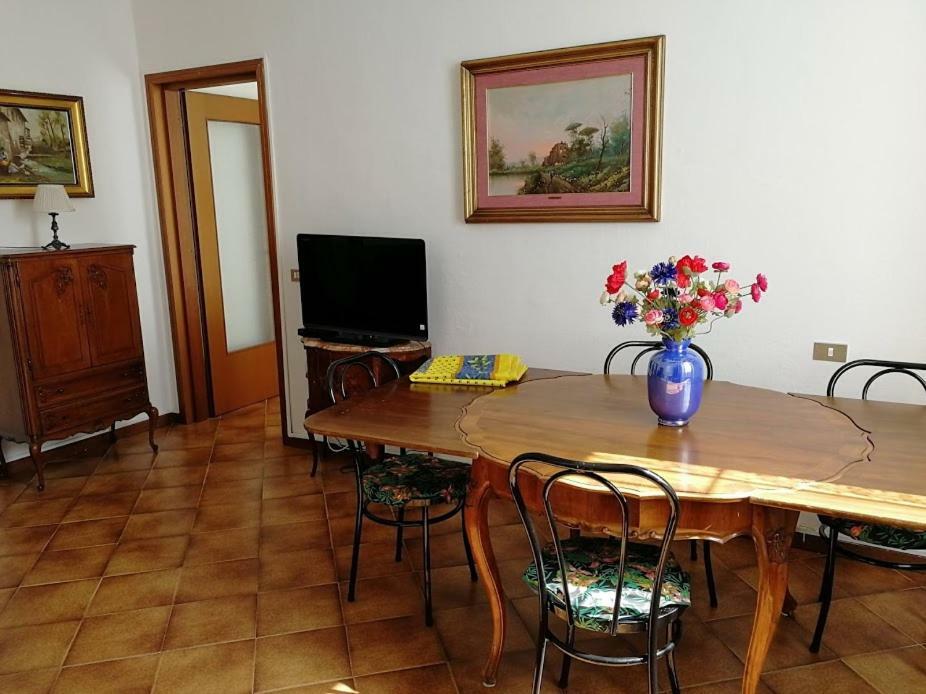 Villa Cardano Maccagno Close To Every Destination Bagian luar foto